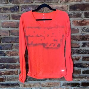 Nike Orange November Project Spray Paint T-Shirt Women's Size Small